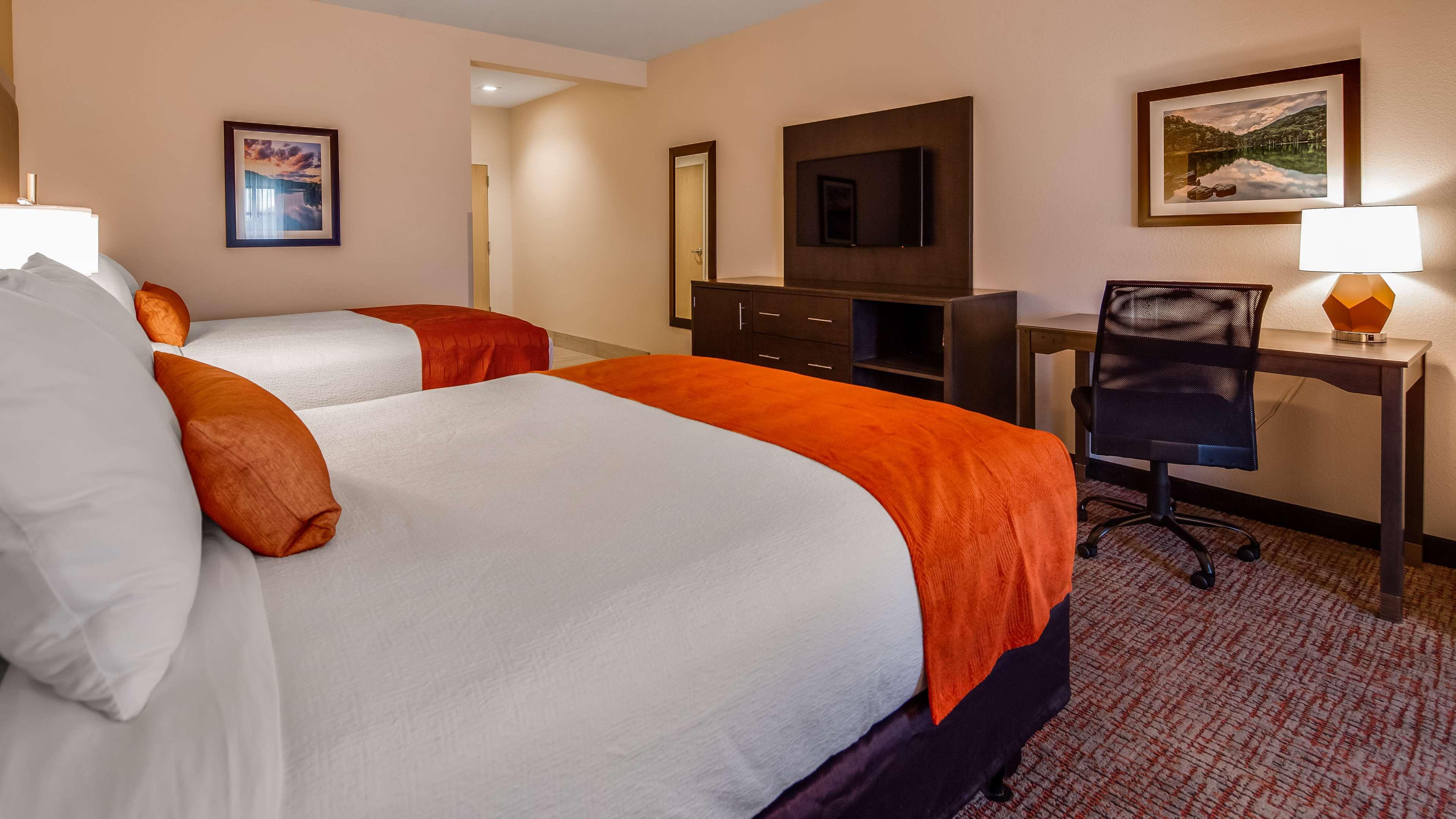 Best Western Plus Elizabethtown Inn & Suites Екстериор снимка
