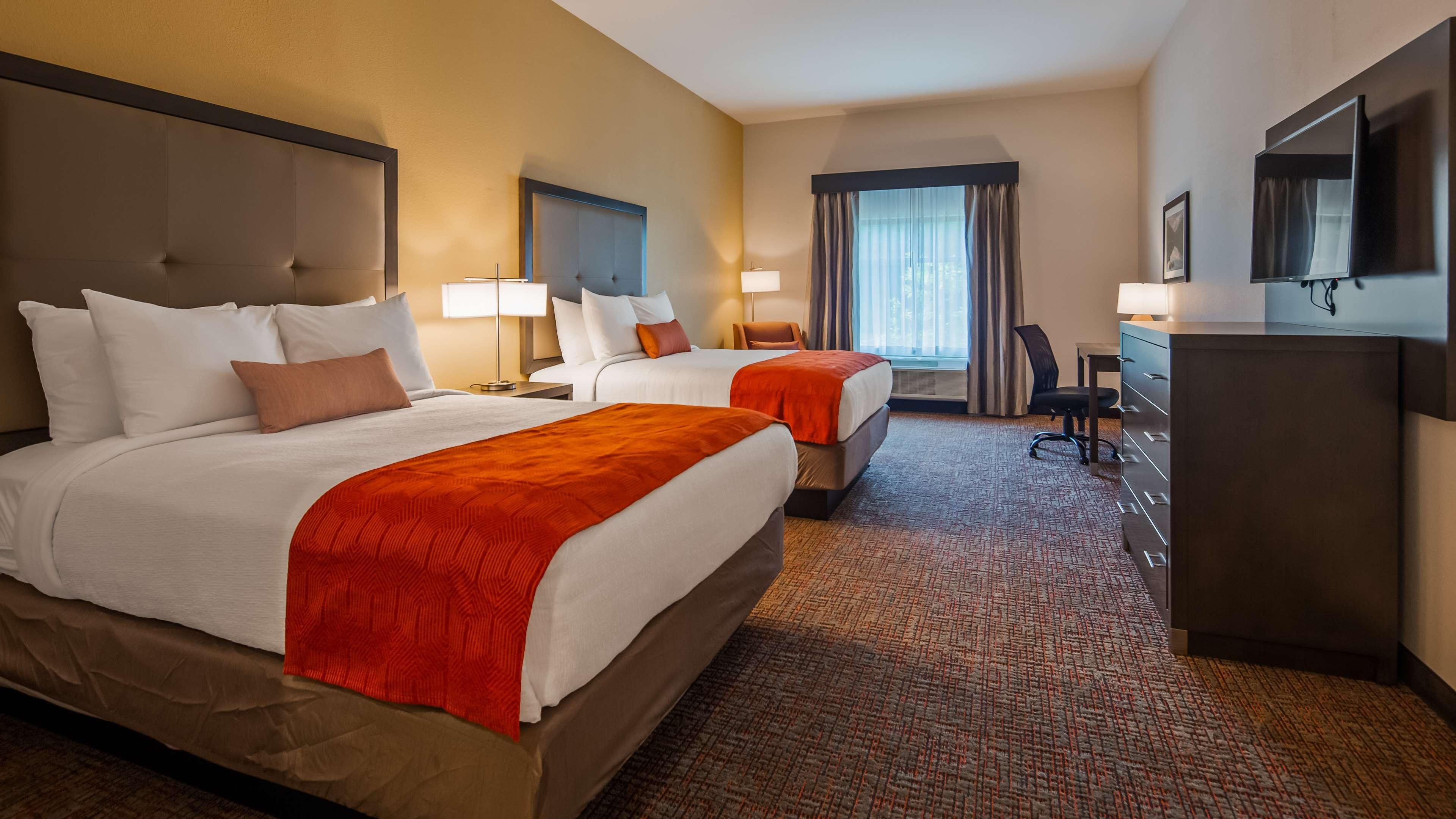 Best Western Plus Elizabethtown Inn & Suites Екстериор снимка