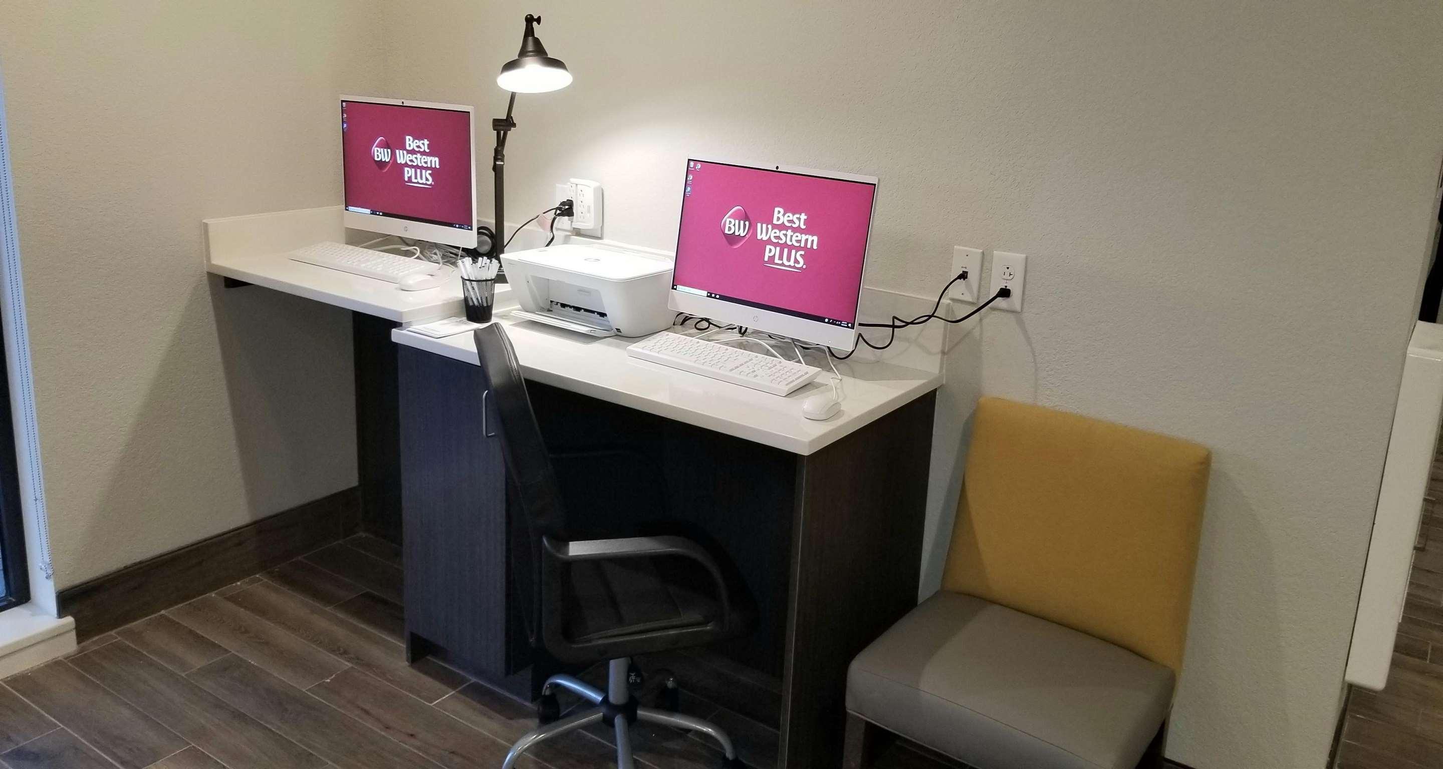 Best Western Plus Elizabethtown Inn & Suites Екстериор снимка