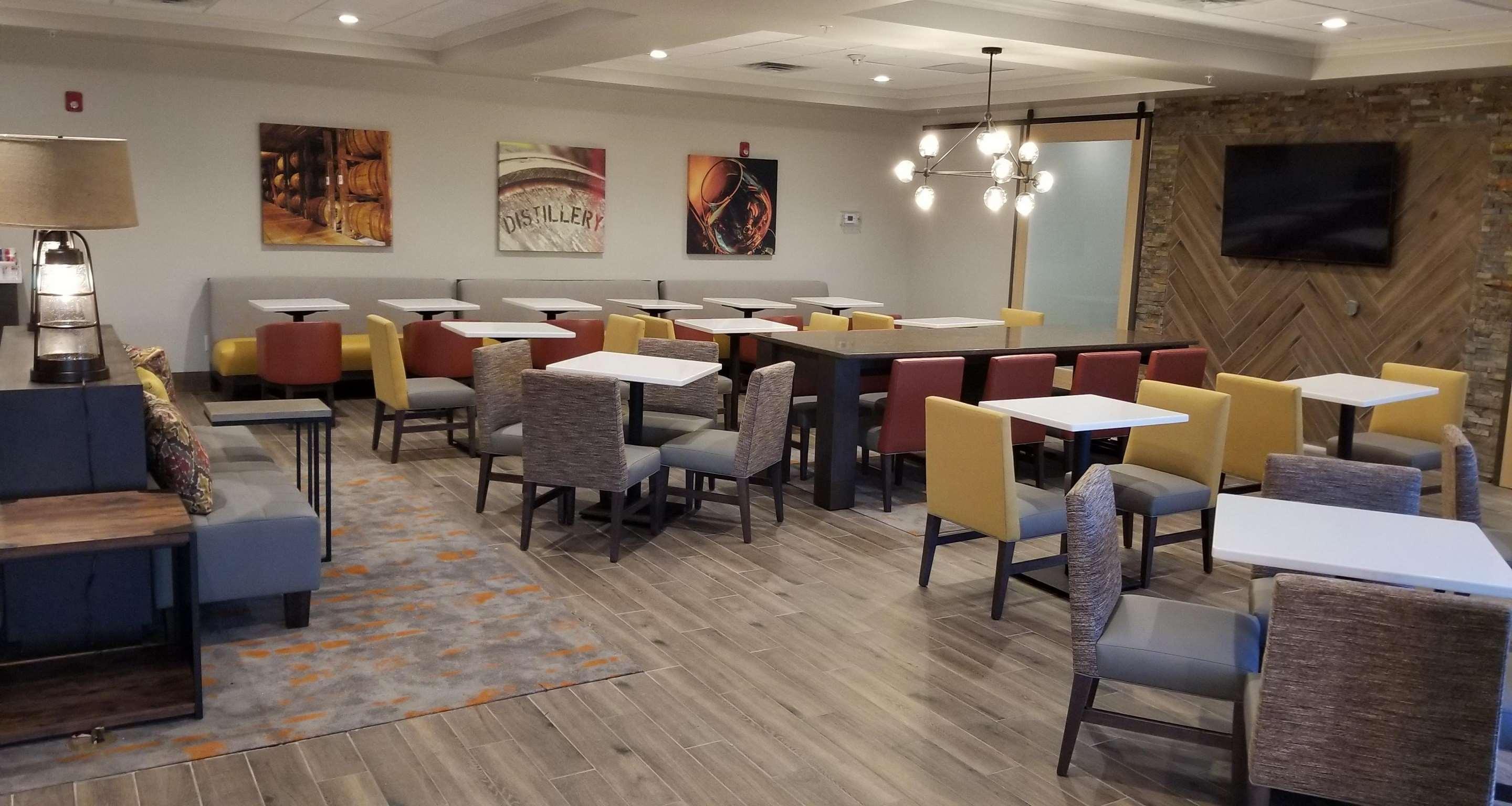 Best Western Plus Elizabethtown Inn & Suites Екстериор снимка