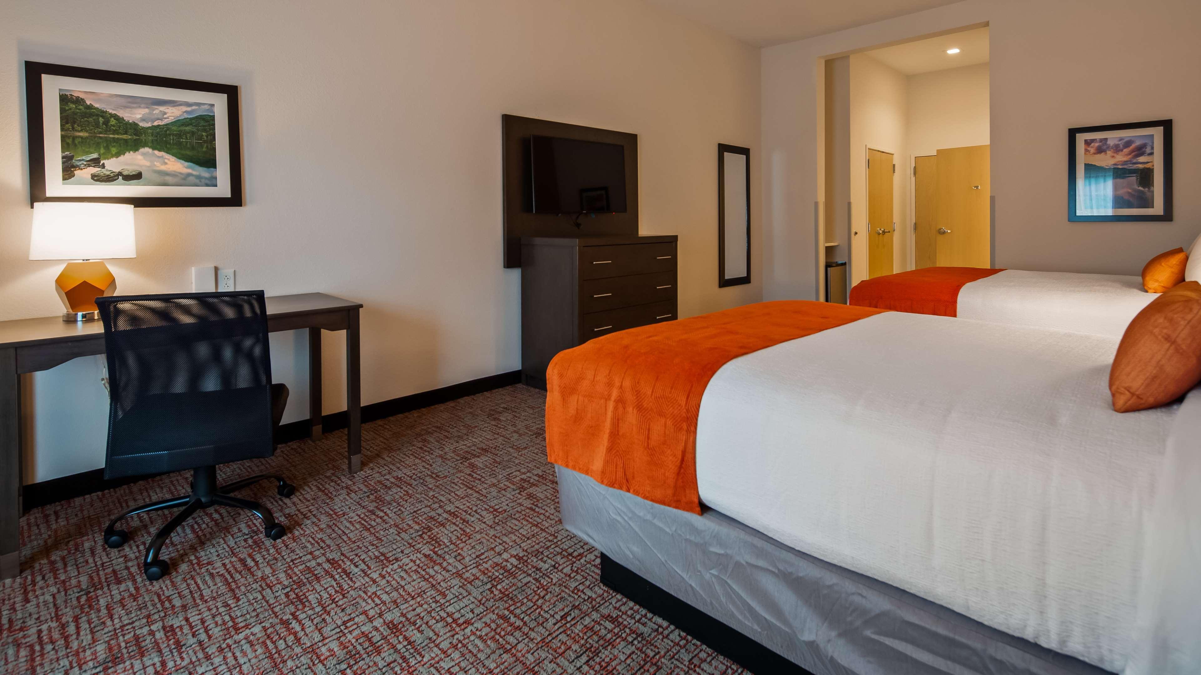 Best Western Plus Elizabethtown Inn & Suites Екстериор снимка