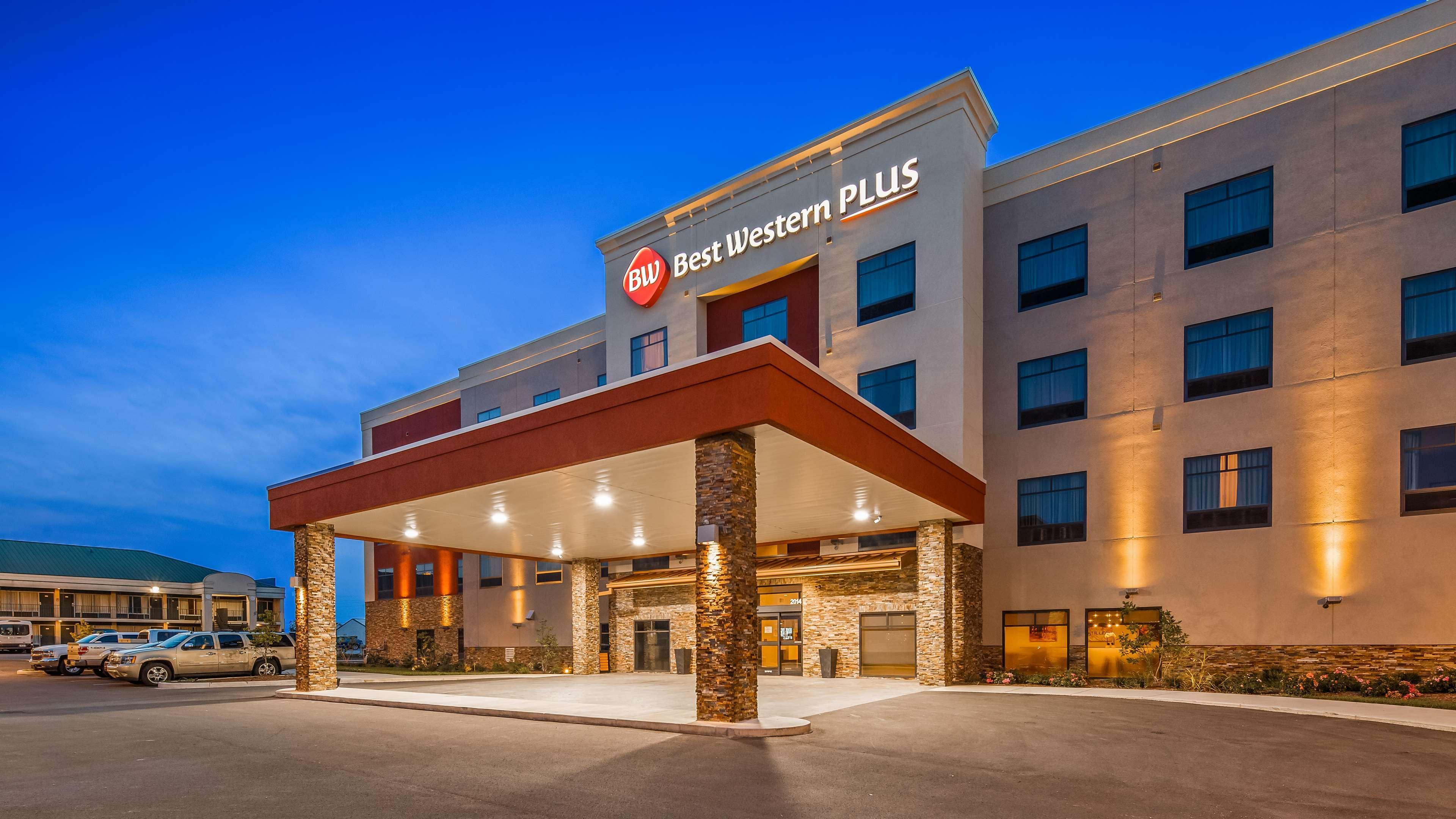 Best Western Plus Elizabethtown Inn & Suites Екстериор снимка