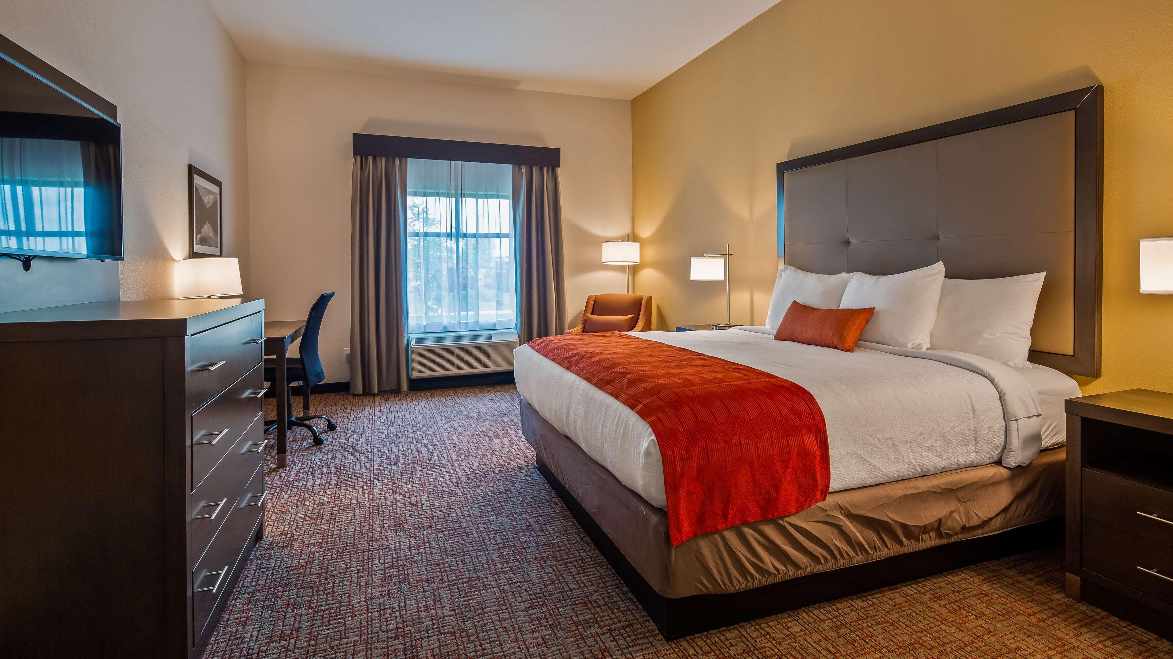 Best Western Plus Elizabethtown Inn & Suites Екстериор снимка